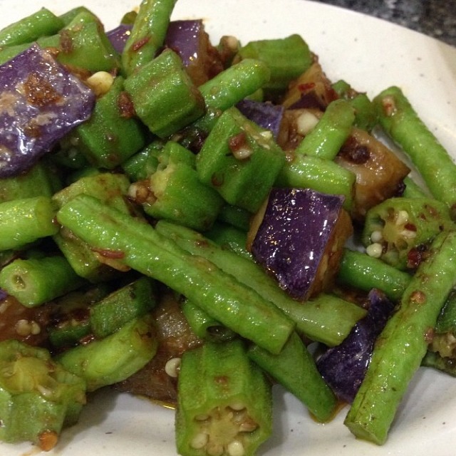 四大天王 4 Heavenly Kings Vegetables (Brinjal, Ladies Finger, French Beans & Long Beans) from 真粥道 Zhen Zhou Dao (CLOSED) on #foodmento http://foodmento.com/dish/7714