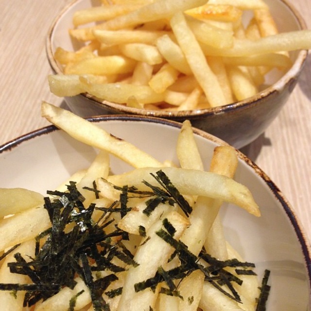 Shoestring Fries With Seaweed Nori & Truffle Oil at PODI on #foodmento http://foodmento.com/place/1808
