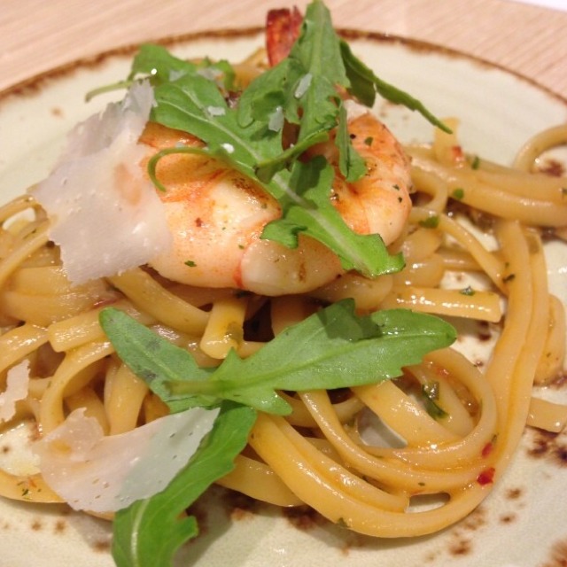 Spicy Prawn Konbu Pasta (Aglio Olio) from PODI on #foodmento http://foodmento.com/dish/6701
