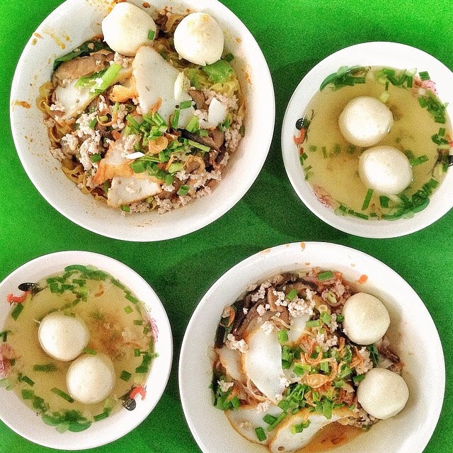 Fishball Mince Meat Noodle on #foodmento http://foodmento.com/dish/17675