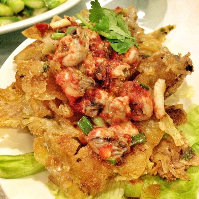 Fried Oyster With Egg (O-ah-Jian) from Beng Thin Hoon Kee Restaurant 茗珍奮記菜館 on #foodmento http://foodmento.com/dish/17713