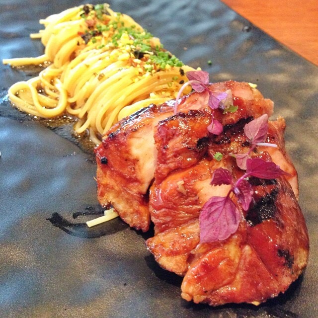 Kabayaki Grilled Pork Pasta from NUVO Restaurant + Lounge on #foodmento http://foodmento.com/dish/17747