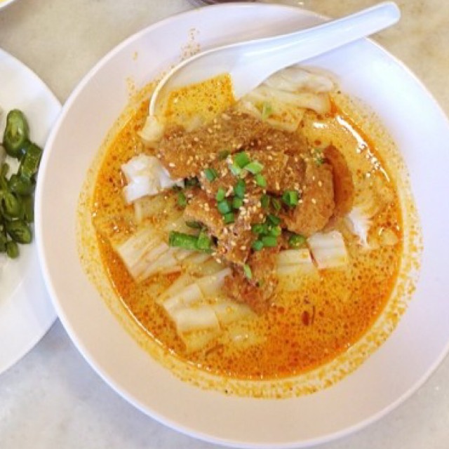 Curry Pork Skin Chee Cheong Fun at Ipoh Anson Chee Cheong Fun on #foodmento http://foodmento.com/place/4349