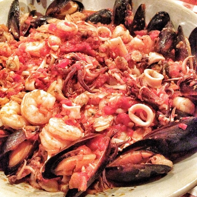 Trio Seafood Fettuccine at Buca di Beppo Italian Restaurant on #foodmento http://foodmento.com/place/4367