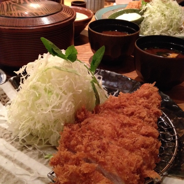 Pork Tonkatsu from かつくら 三条本店 on #foodmento http://foodmento.com/dish/8554