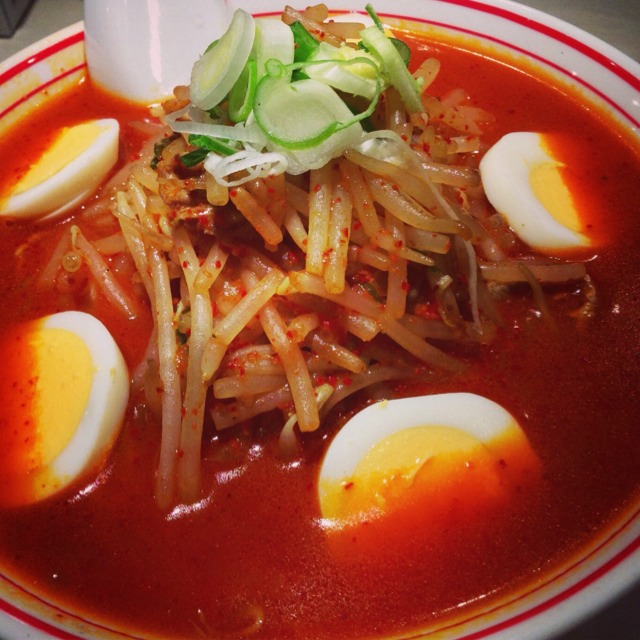 Goku Miso Spicy Ramen at 蒙古タンメン中本 新宿店 on #foodmento http://foodmento.com/place/2400