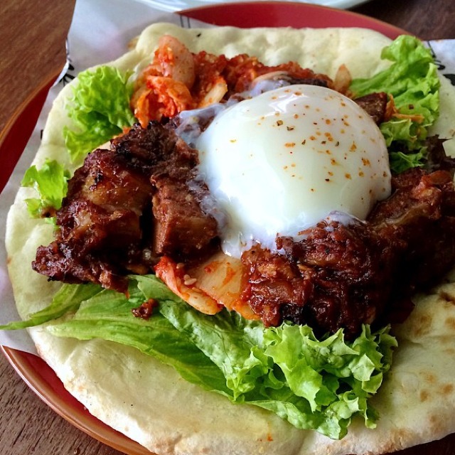 Stewed Beef & Kimchi Naanwich at FIX on #foodmento http://foodmento.com/place/3910