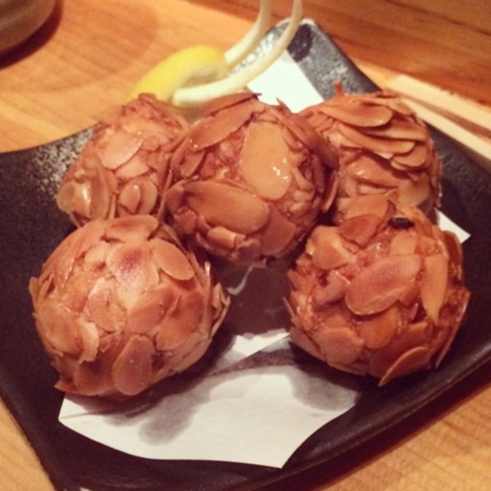 Fried Shrimp Balls from Sakagura on #foodmento http://foodmento.com/dish/21357