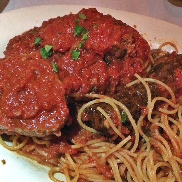 Spaghetti & Meatballs on #foodmento http://foodmento.com/dish/18121