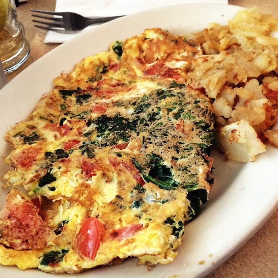 Vegetable Omelette from Westside Restaurant on #foodmento http://foodmento.com/dish/21216