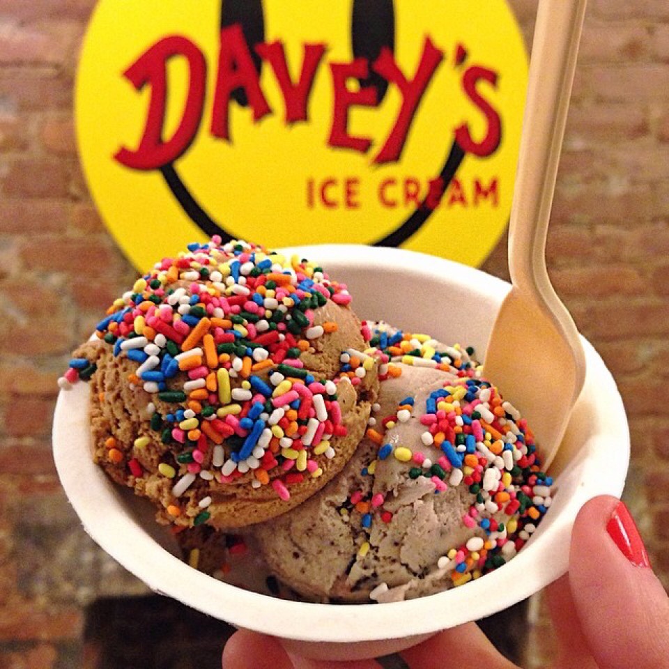 Ice Cream (Mixed) at Davey's Ice Cream on #foodmento http://foodmento.com/place/3385