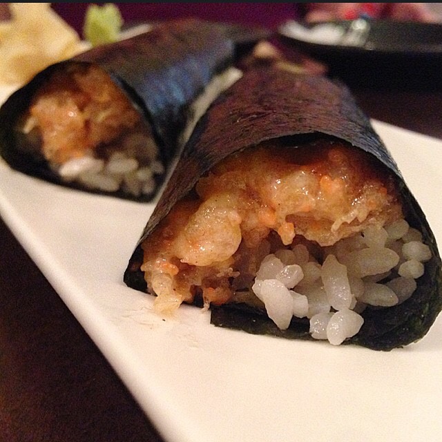 Spicy Scallop Hand Roll at Sushi Seki on #foodmento http://foodmento.com/place/4719