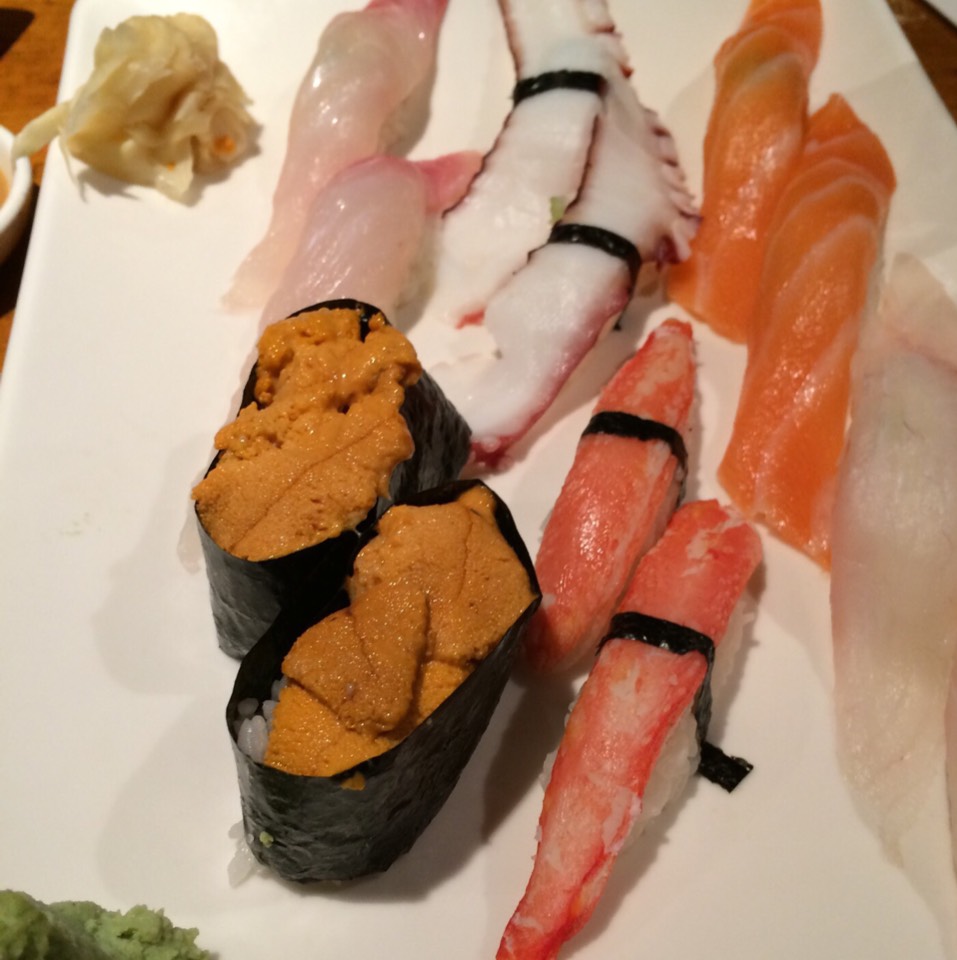 Sushi (Variety) at Yama Japanese Restaurant on #foodmento http://foodmento.com/place/5042