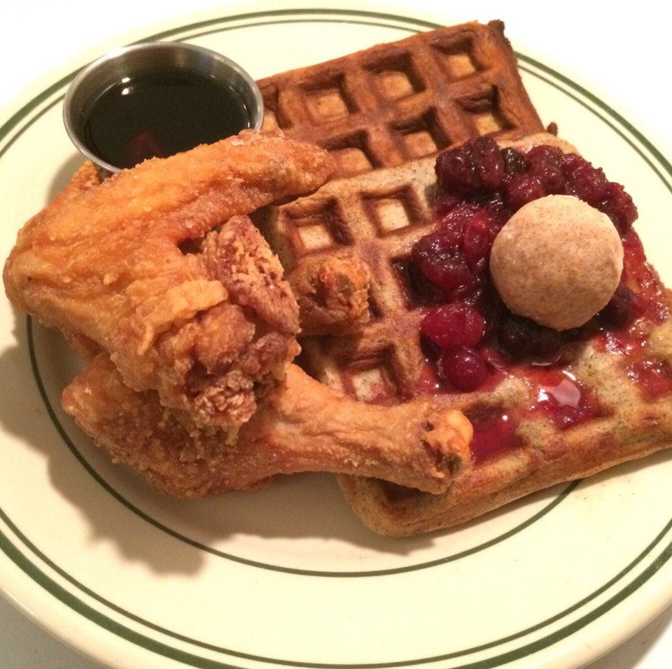 Fried Chicken & Waffles from Pies 'n' Thighs (CLOSED) on #foodmento http://foodmento.com/dish/27738