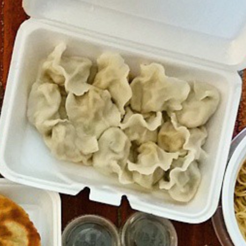 Pork & Leek Boiled Dumplings from YOZ Shanghai Restaurant (CLOSED) on #foodmento http://foodmento.com/dish/27749