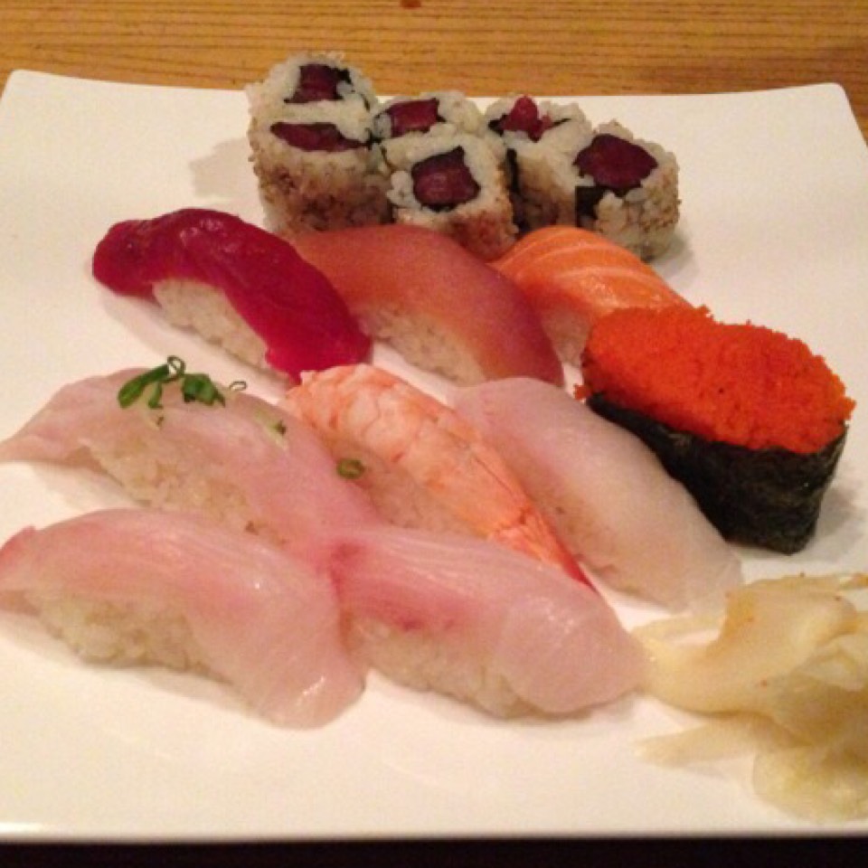 Sushi Deluxe at Takahachi on #foodmento http://foodmento.com/place/8117