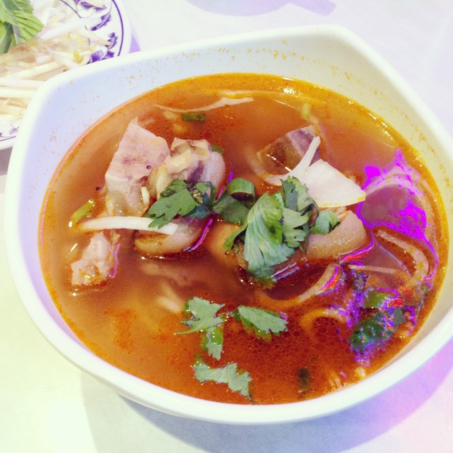 Bún bò Huế at Cong Ly on #foodmento http://foodmento.com/place/4011