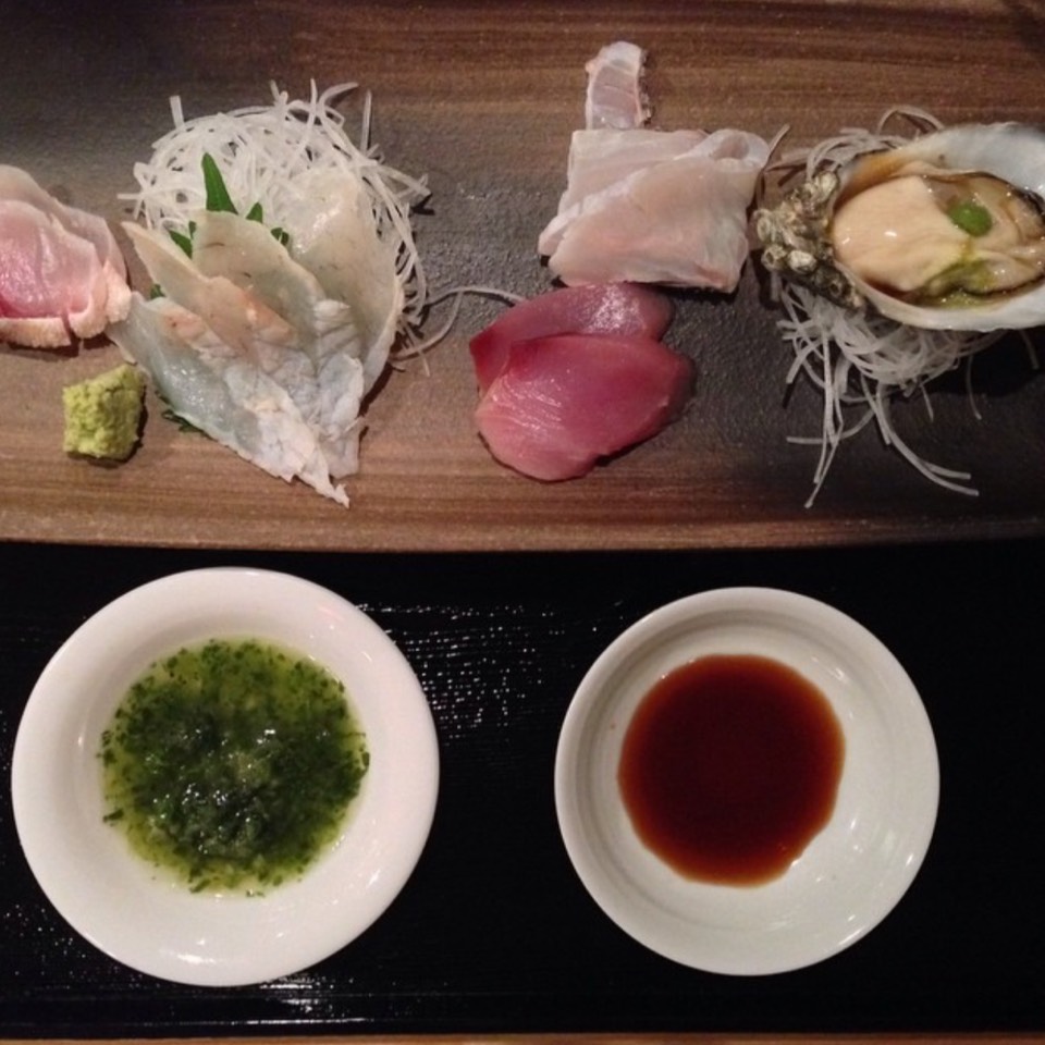 Sashimi With Yuzu Chimichurri Sauce from Cagen on #foodmento http://foodmento.com/dish/22755