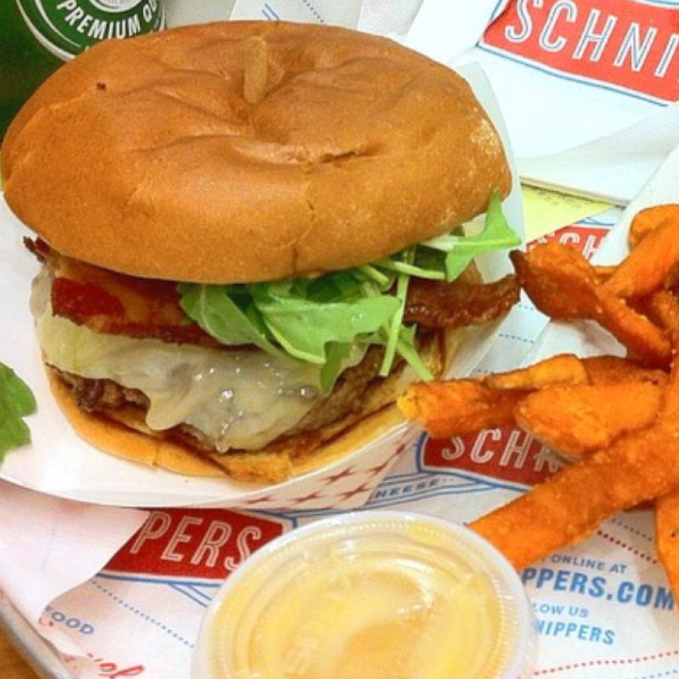 Bacon Cheese Burger at Schnipper's Quality Kitchen on #foodmento http://foodmento.com/place/4946