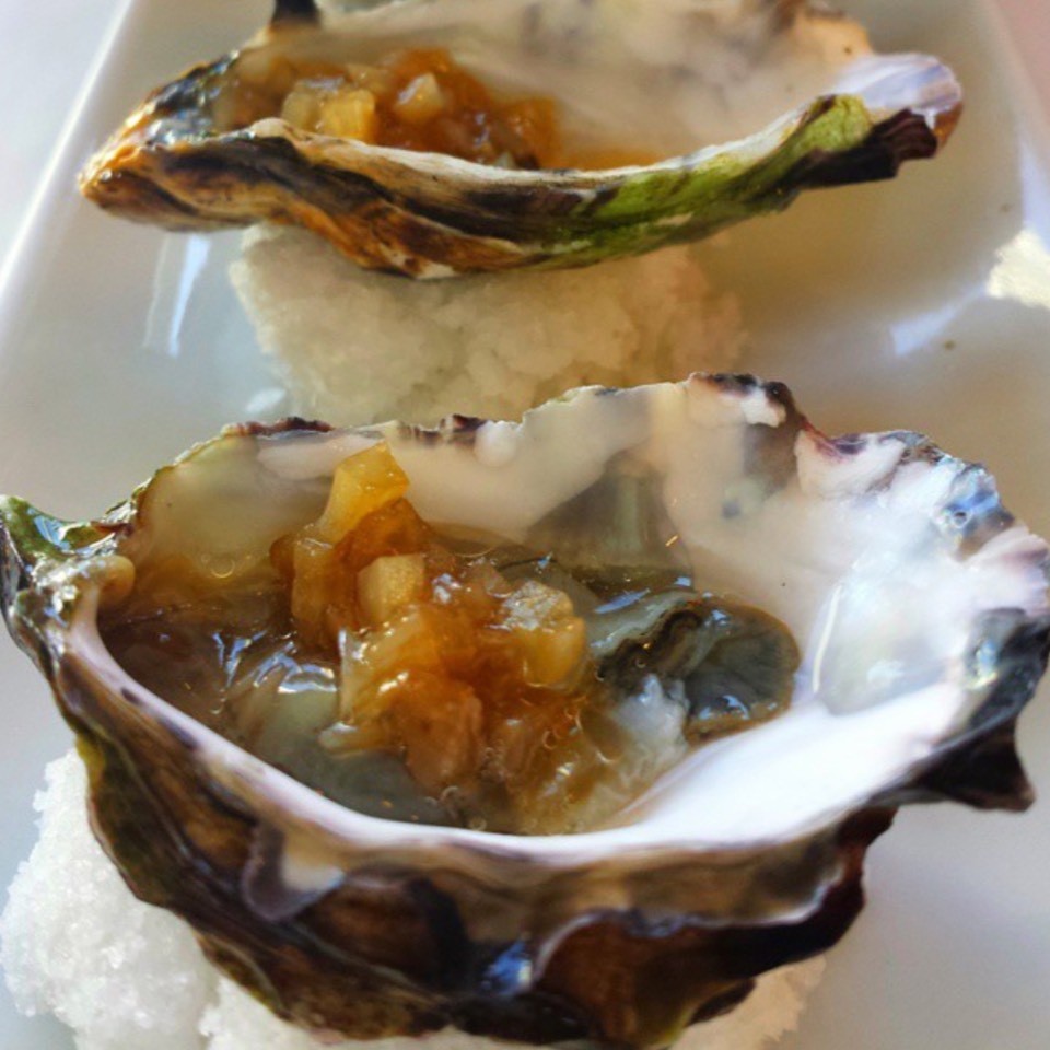 Raw Marin Miyagi Oysters from Terrapin Creek Cafe on #foodmento http://foodmento.com/dish/26409