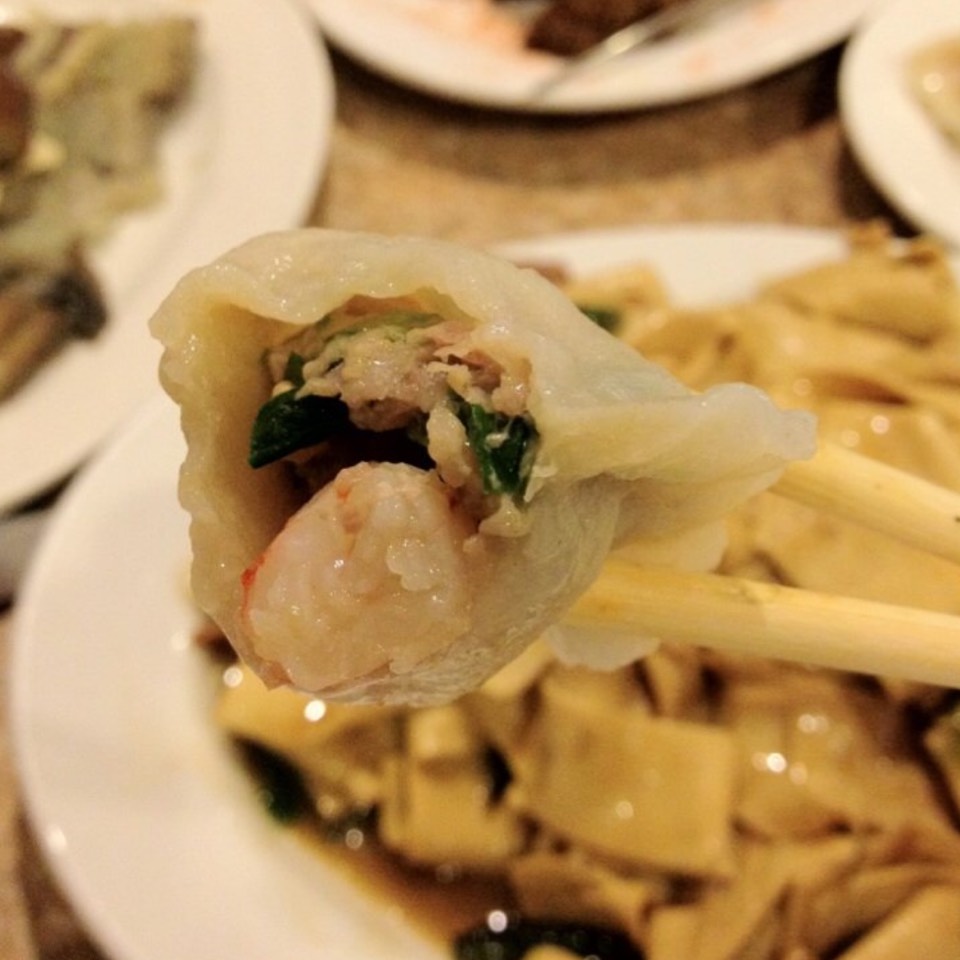 Shrimp Dumplings from Shen Yang Restaurant on #foodmento http://foodmento.com/dish/38824