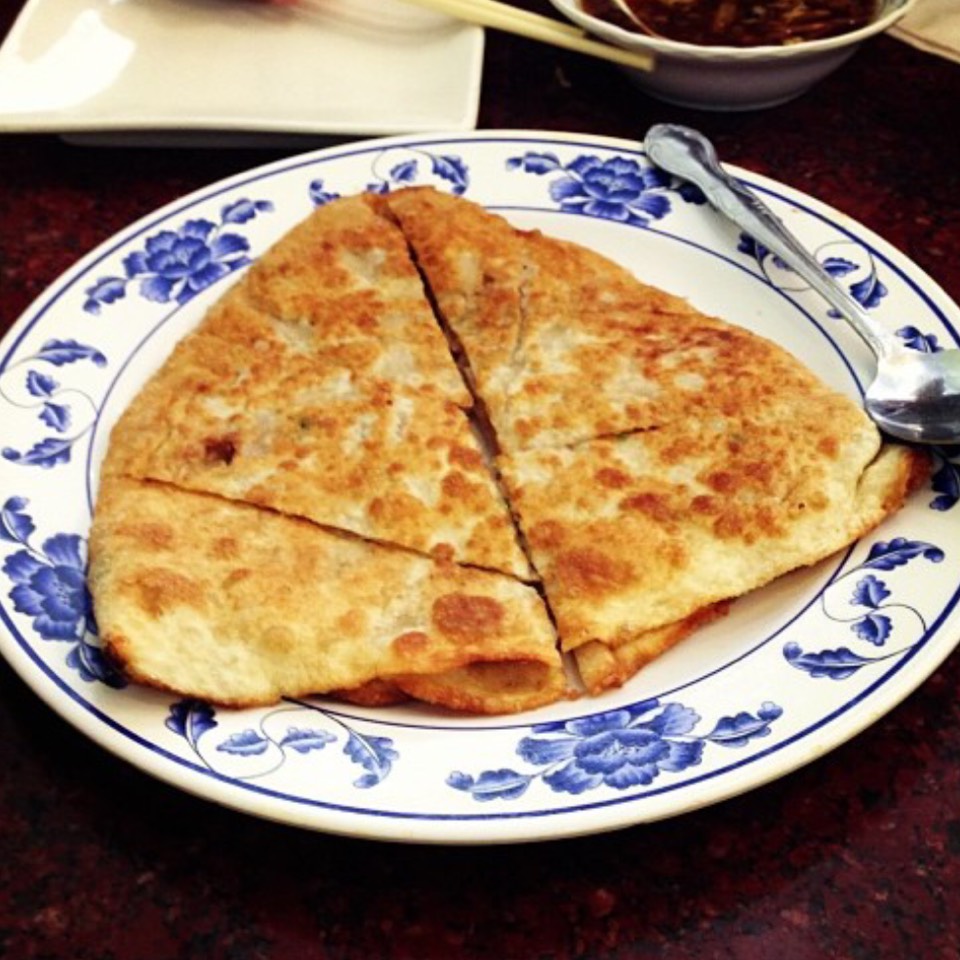 Beef Pancakes from Old Mandarin Islamic Restaurant 老北京 on #foodmento http://foodmento.com/dish/26345