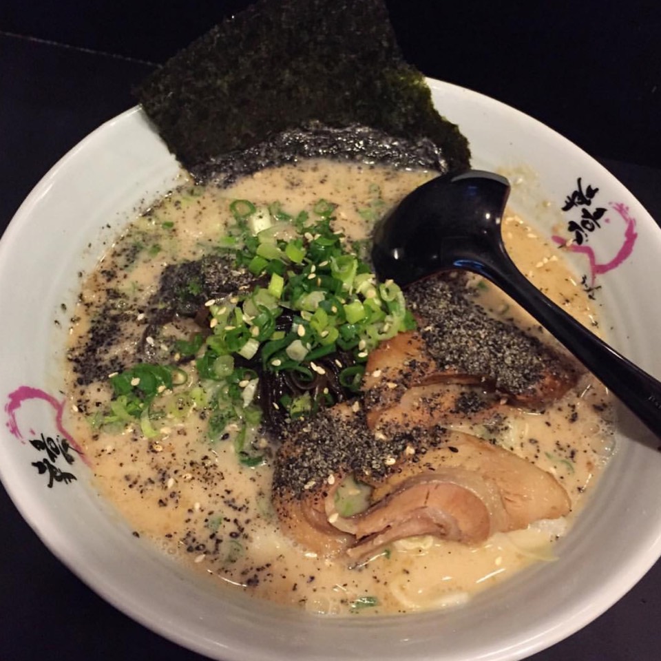 Black Sesame Ramen from Yukitei Ramen 幸亭拉麵 on #foodmento http://foodmento.com/dish/33579