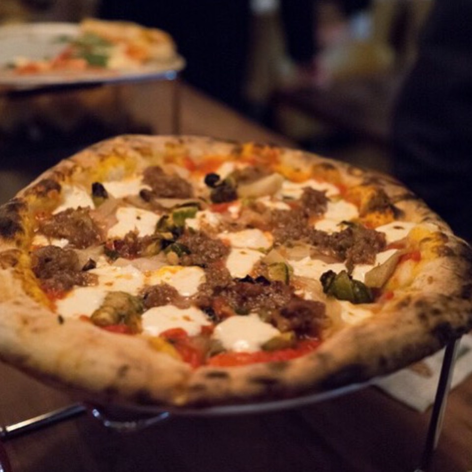 Pizza w/ Caramelized Onion, Bacon Jam, Brussels Sprouts at Brewer's Fork on #foodmento http://foodmento.com/place/9748