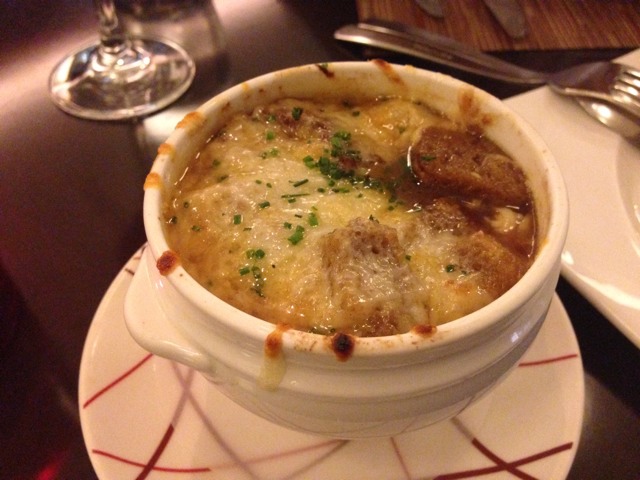 French Onion Soup from db Bistro & Oyster Bar on #foodmento http://foodmento.com/dish/7695
