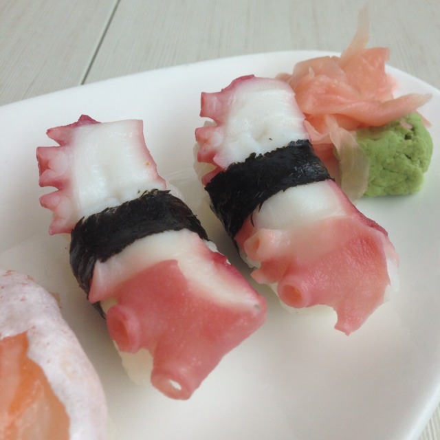 Tako Sushi from MOF の My Izakaya on #foodmento http://foodmento.com/dish/3995