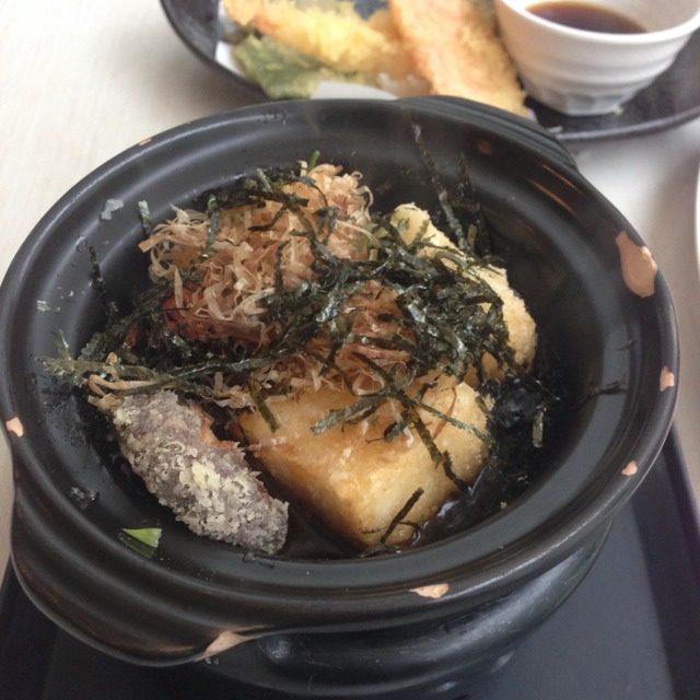 Agendashi Tofu (Deep Fried Tofu In Special Sauce) from MOF の My Izakaya on #foodmento http://foodmento.com/dish/3998