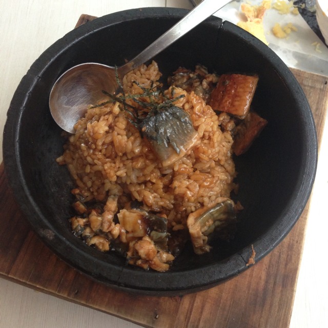 Unagi Hot-Stone Rice (Grilled Eel) at MOF の My Izakaya on #foodmento http://foodmento.com/place/1013