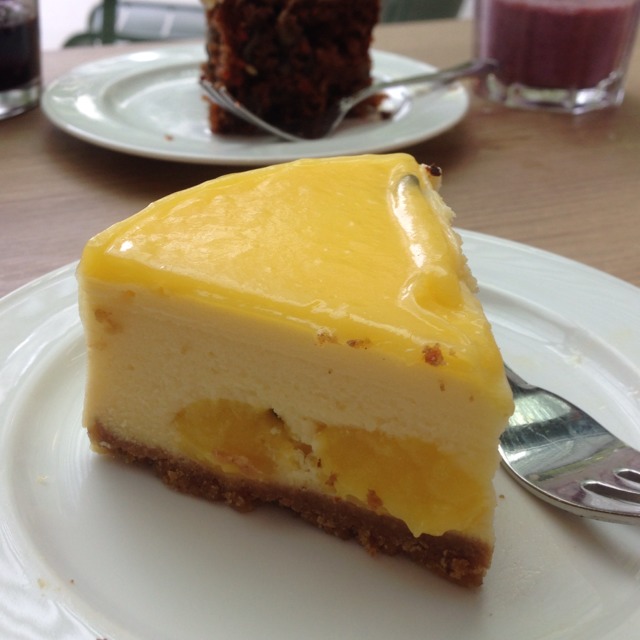 Lemon & Passionfruit Cheesecake from Baker and Cook on #foodmento http://foodmento.com/dish/4035