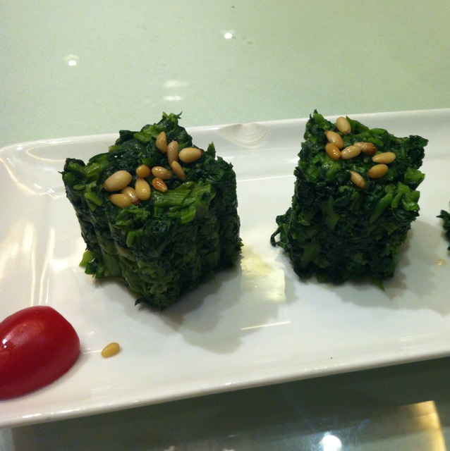 Chopped Local Greens With Pine Nuts at 申悦酒店 | Shen Yue Restaurant (CLOSED) on #foodmento http://foodmento.com/place/1030