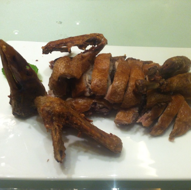 Crispy Duck from 申悦酒店 | Shen Yue Restaurant (CLOSED) on #foodmento http://foodmento.com/dish/4073