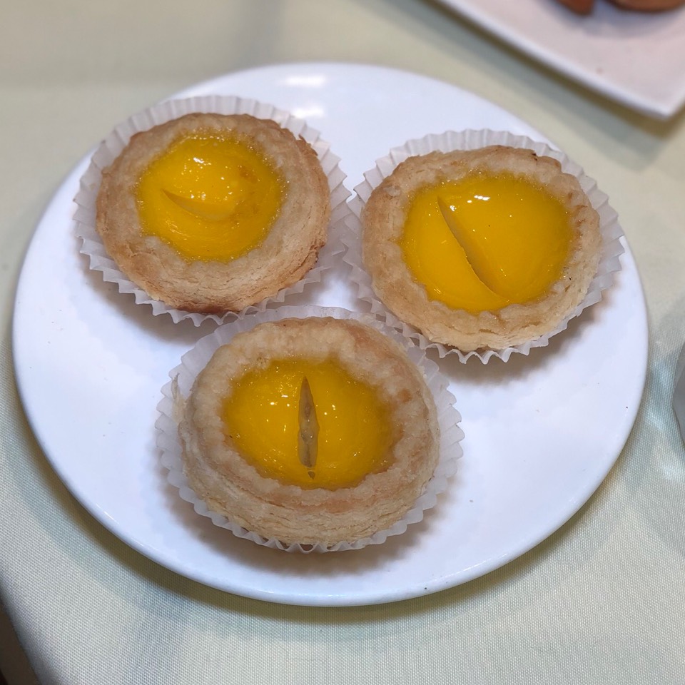 Egg Tart from Bamboo Garden Restaurant on #foodmento http://foodmento.com/dish/45002