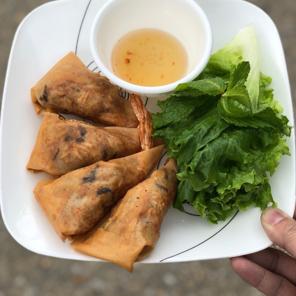 Kim Tien (Fried Rolls With Shrimp, Pork Sausage) at Little Saigon Pearl on #foodmento http://foodmento.com/place/10475