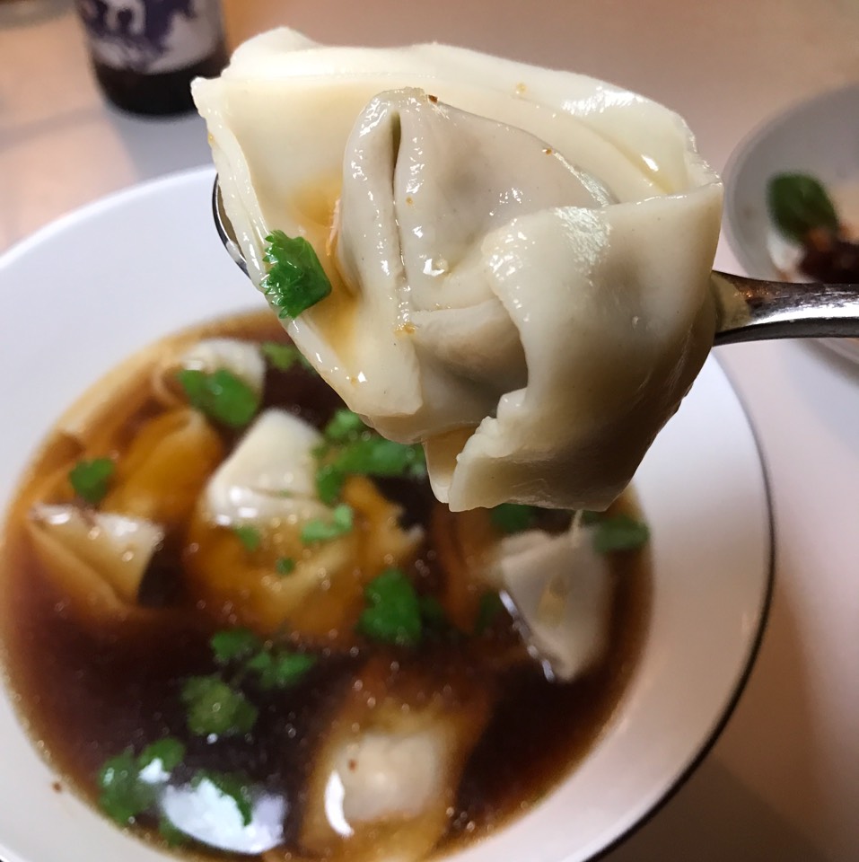 Pork & Vegetable Wonton Soup at Hao Noodle & Tea on #foodmento http://foodmento.com/place/10653