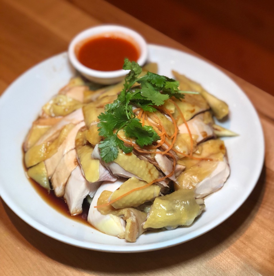 Hainanese Chicken at Wok Wok Southeast Asian Kitchen 勇記 on #foodmento http://foodmento.com/place/10670