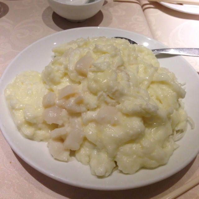 Scrambled Milk With Scallop at Pang's Kitchen 彭慶記 on #foodmento http://foodmento.com/place/1071