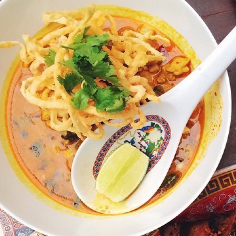 Khao Soi (Red Curry, Coconut Milk, Chicken, Egg Noodles...) from Pig and Khao on #foodmento http://foodmento.com/dish/10993