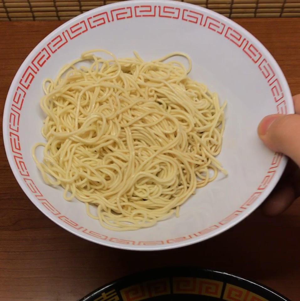 Kae-Dama (Extra Noodles) from Ichiran on #foodmento http://foodmento.com/dish/41541