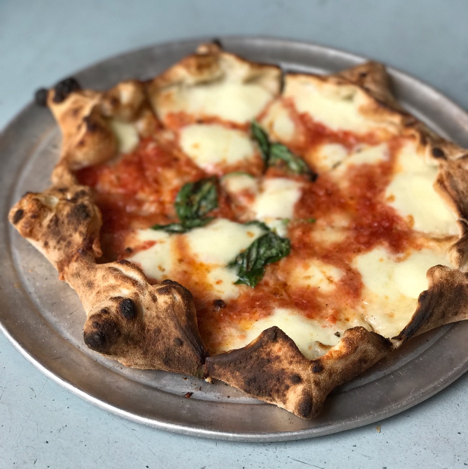 Margherita Star Pizza from Patrizia's of Manhattan on #foodmento http://foodmento.com/dish/41160