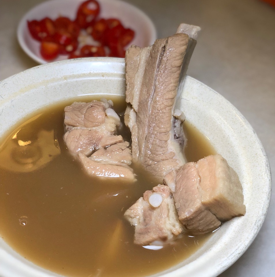 Signature Spare and Pork Ribs Combo Soup at Ng Ah Sio Bak Kut Teh 黄亚细肉骨茶 (CLOSED) on #foodmento http://foodmento.com/place/1098