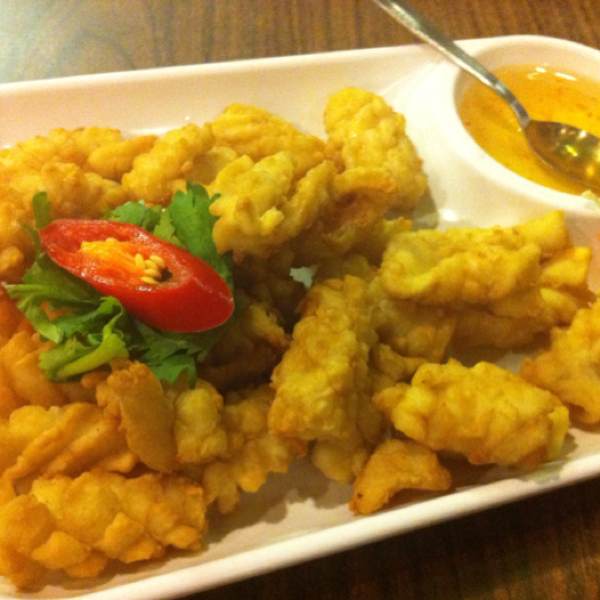 Fried Calamari (Squid) at E-Sarn Thai Cuisine on #foodmento http://foodmento.com/place/10