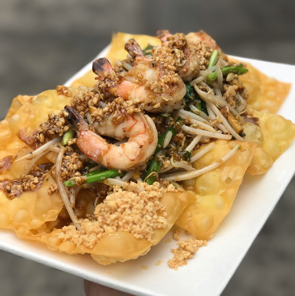 Crispy Wonton Shrimp Pad Thai at Dek Sen on #foodmento http://foodmento.com/place/11071