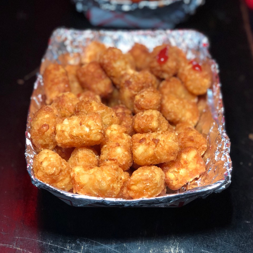 Tater Tots from Dan and John's Wings on #foodmento http://foodmento.com/dish/43843