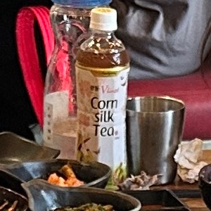 Corn Silk Tea $5 at Hangari Bajirak Kalguksoo on #foodmento http://foodmento.com/place/11182