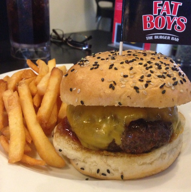 Royal With Cheese Burger from Fatboy's The Burger Bar Pasir Panjang on #foodmento http://foodmento.com/dish/4409