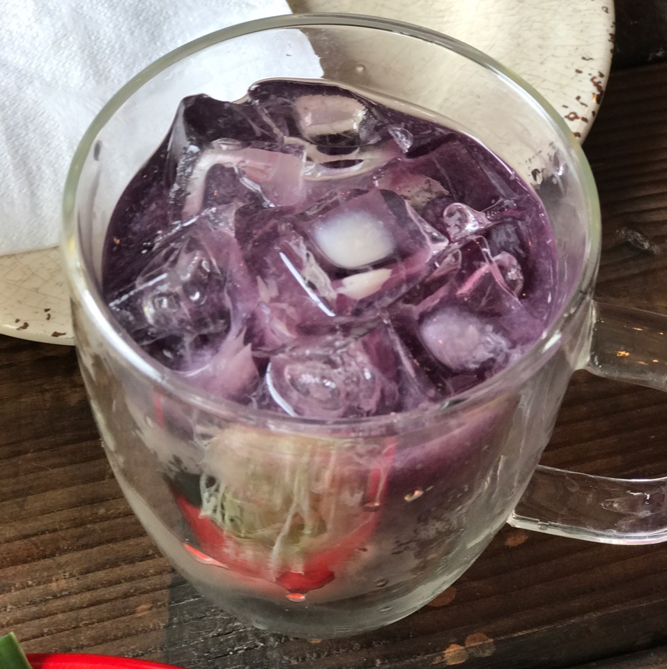 Aun Chan Drink (Butterfly Pea) at Khao Nom on #foodmento http://foodmento.com/place/11389
